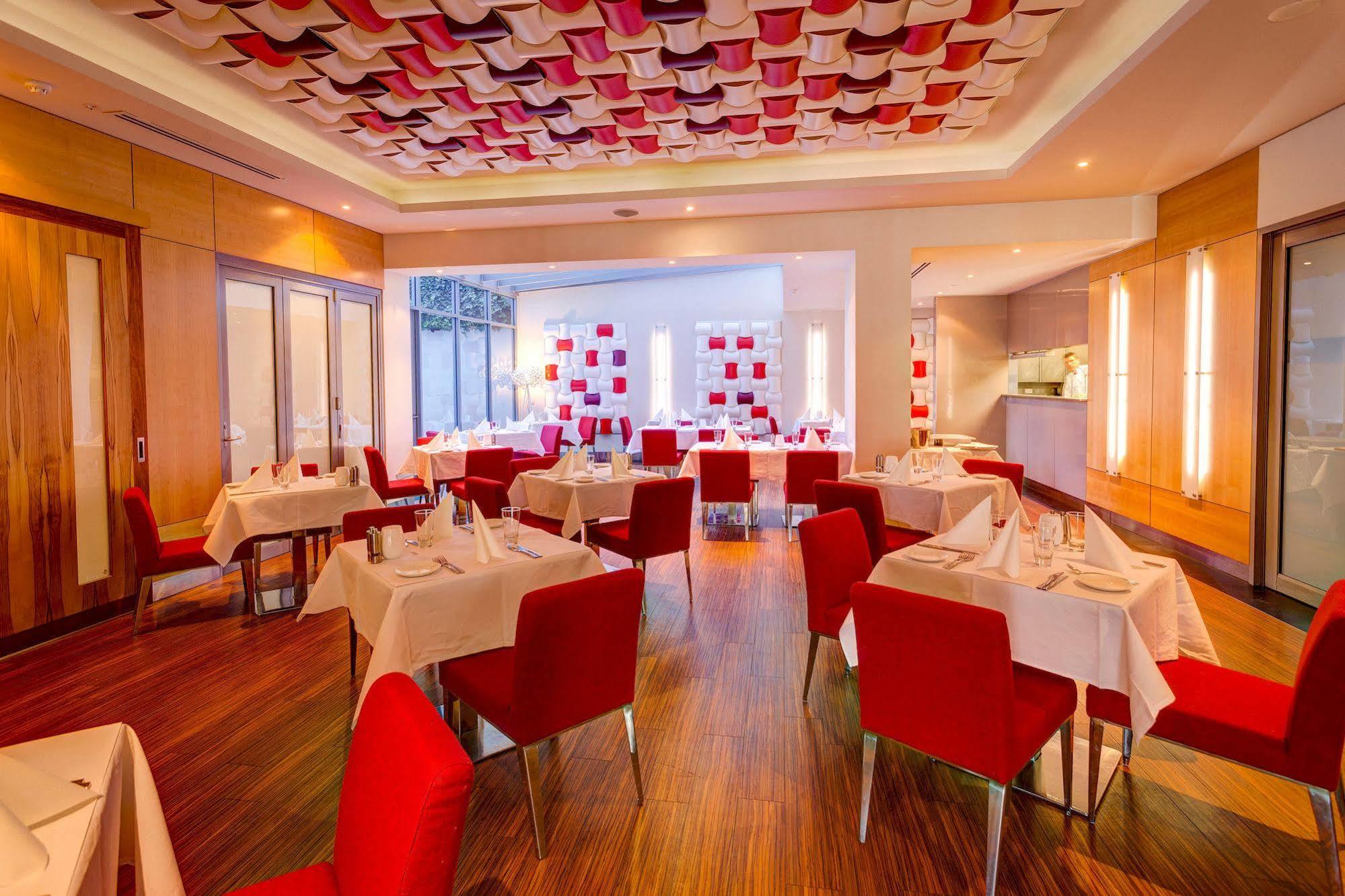 Mantra Charles Hotel Launceston Exterior foto